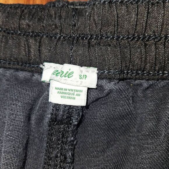 Aerie Black Distressed Elastic Waistband Shorts Womens Size Small - Picture 2 of 6